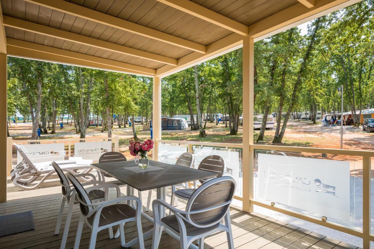 Mobile Homes Premium Relax Park Umag By Camp4You كاريغادور المظهر الخارجي الصورة